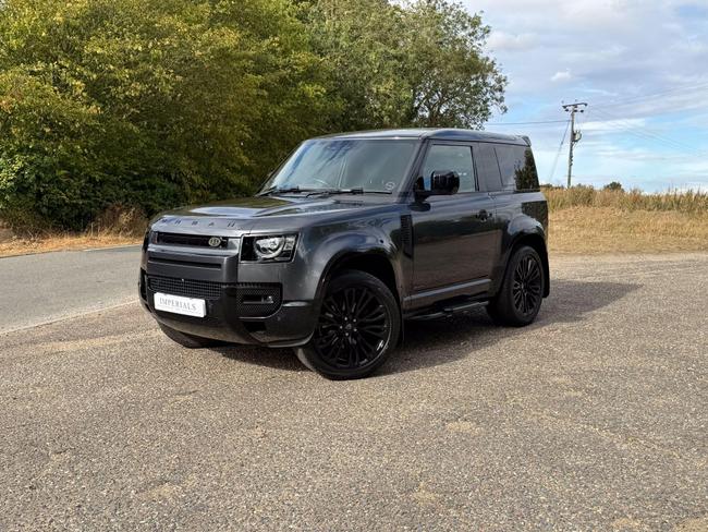 Used Land Rover Defender 90 MT21NDX 1