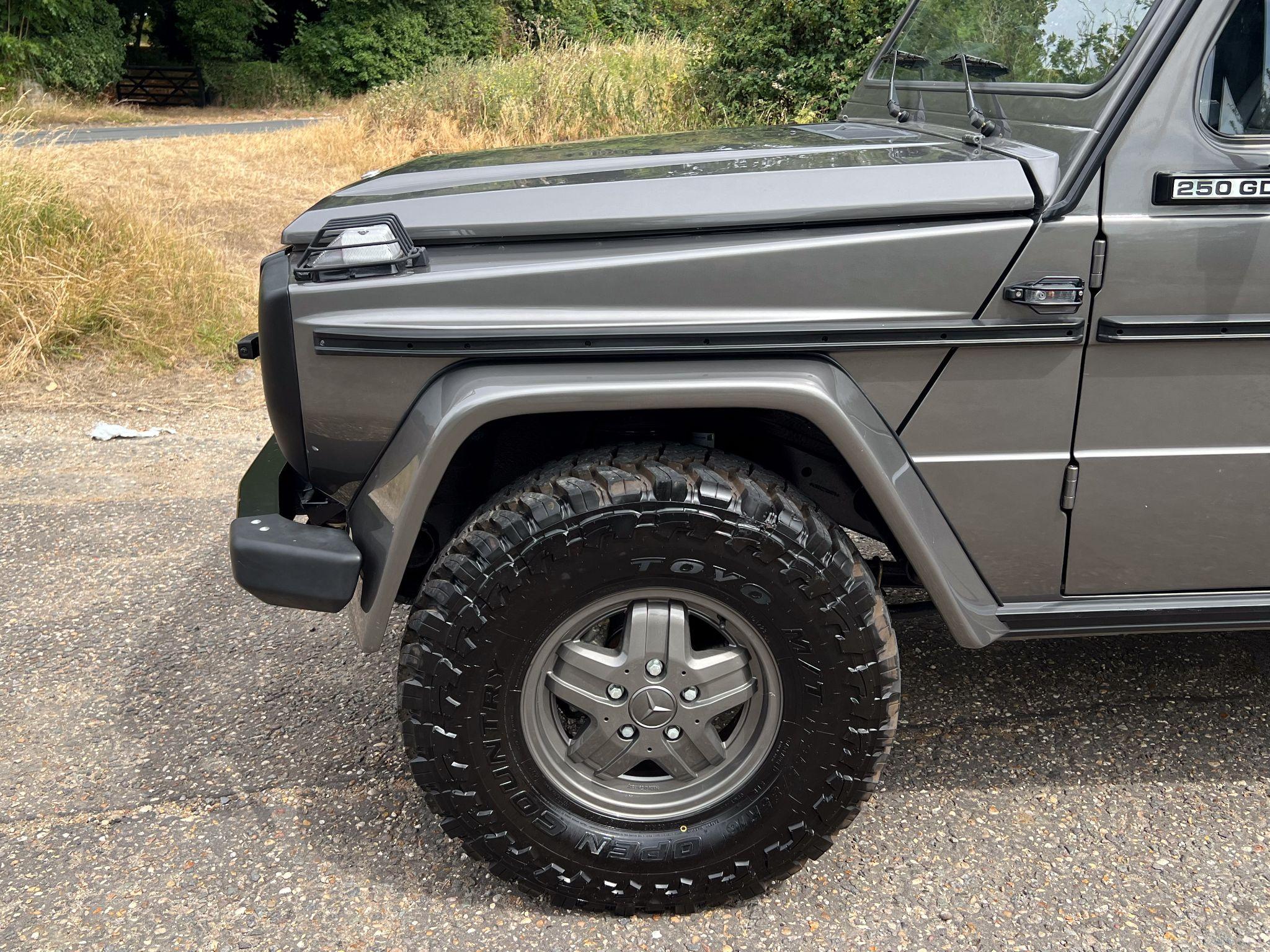 Mercedes-Benz G Class 3.0 GE300 GD 3dr — photo 5