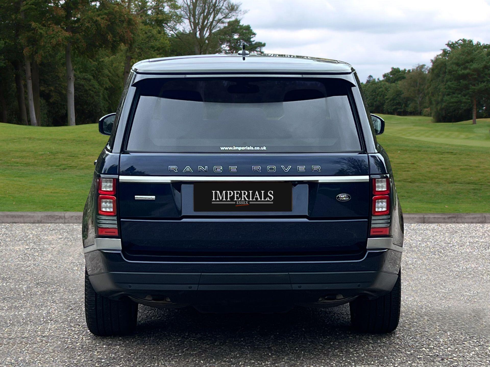 Land Rover Range Rover 3.0 TD V6 Autobiography Auto 4WD Euro 6 (s/s) 5dr — photo 11