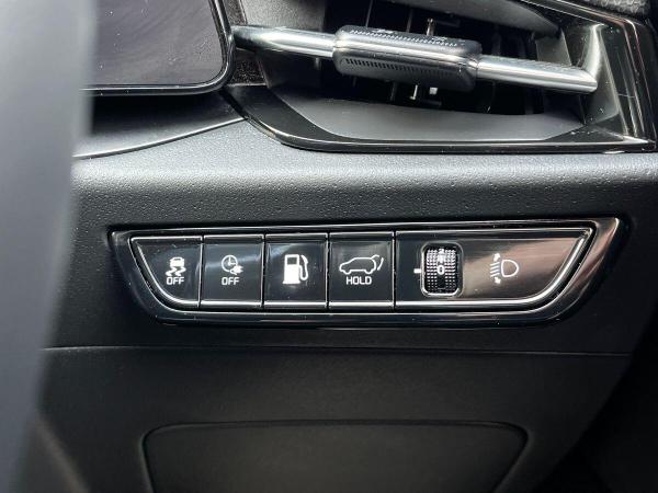 Kia Niro Photo at-fbc6ebd8974e42759b73b547819162c3.jpg