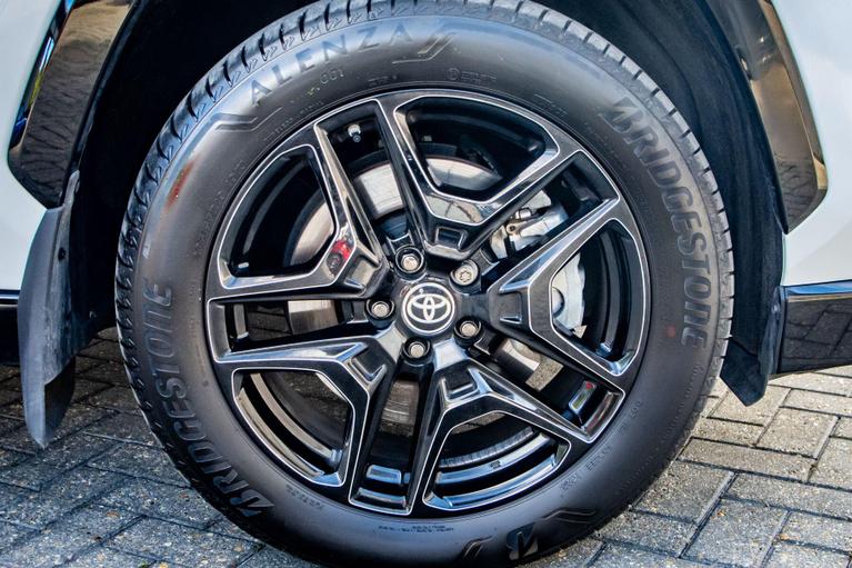 Used Toyota RAV4 EX75FKU 19