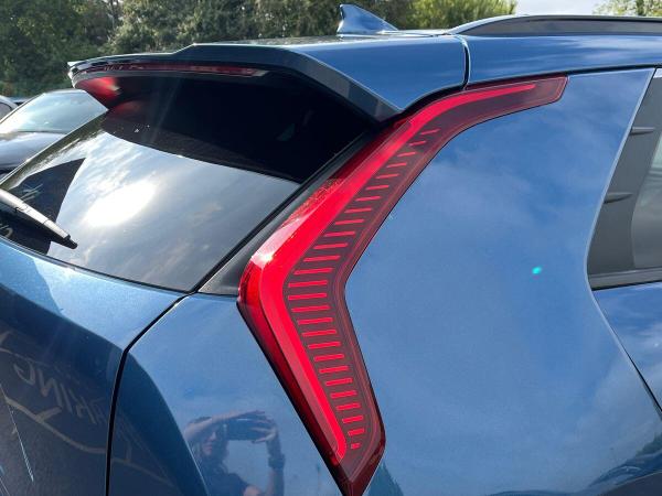 Kia Niro Photo at-fbcd3ab59bba49ed91a2de50e10ad8d2.jpg