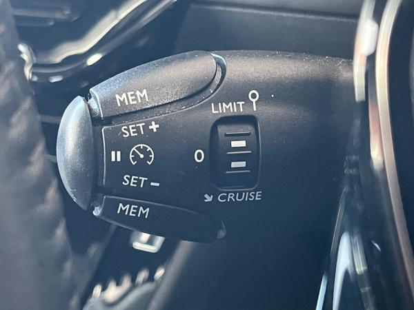 Used Peugeot 2008 MD22HNB 50
