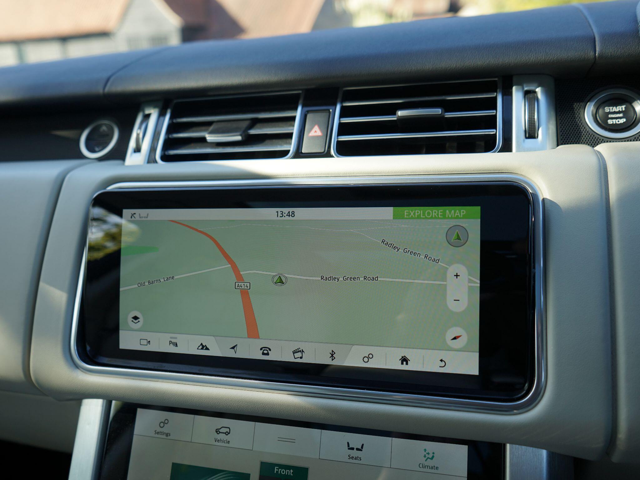 Land Rover Range Rover 2.0 P400e 13.1kWh Westminster Black Auto 4WD Euro 6 (s/s) 5dr — photo 27