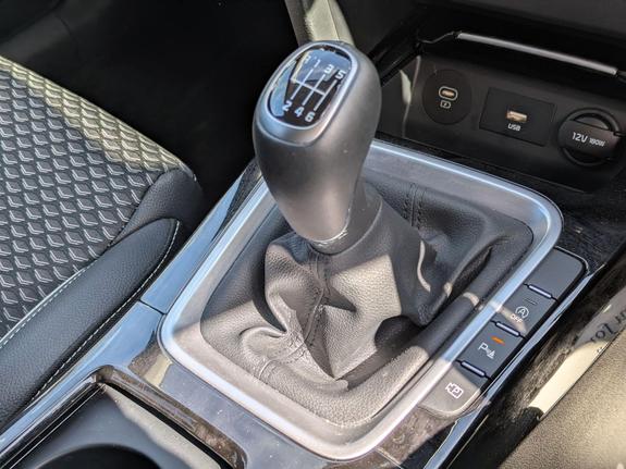 2023 KIA XCeed