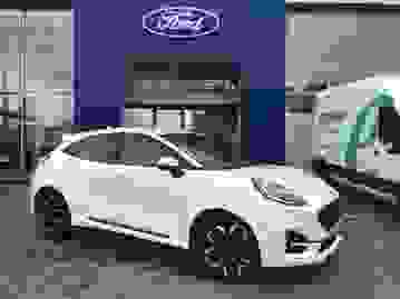 Used 2020 Ford Puma 1.0T EcoBoost MHEV ST-Line X First Edition Euro 6 (s/s) 5dr White at Islington Motor Group