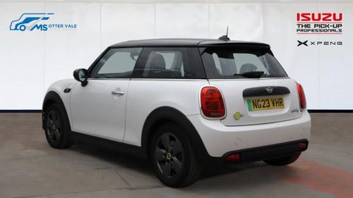 MINI HATCH Photo at-fcadc0a1b8f743abaad485c6cb7d3be7.jpg