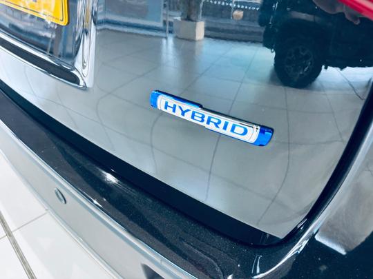 Suzuki Vitara Photo at-fcb6869ea7e644f9a6ee0303a7d62f3e.jpg