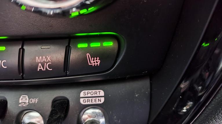 Used MINI Clubman WP68WPM 12