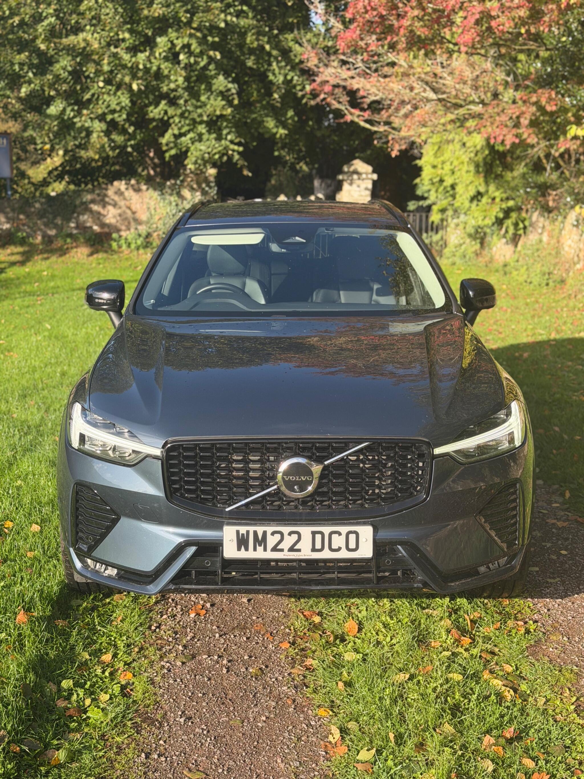 2022 VOLVO XC60