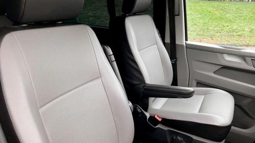 Volkswagen Transporter Photo at-fd153f16b3d44aa69c163d89f8859e0e.jpg