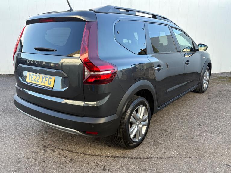 Used Dacia Jogger VE22XFG 8
