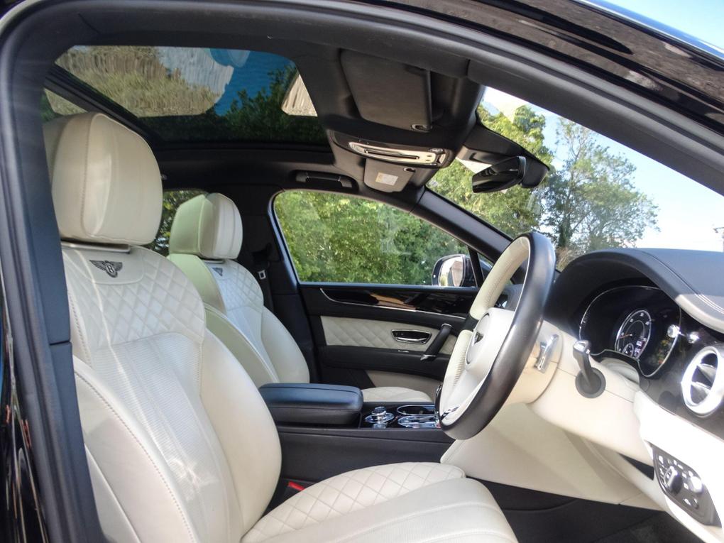 Used Bentley Bentayga Y123CTS 21