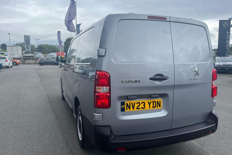 Used Peugeot Expert NV23YDN 14