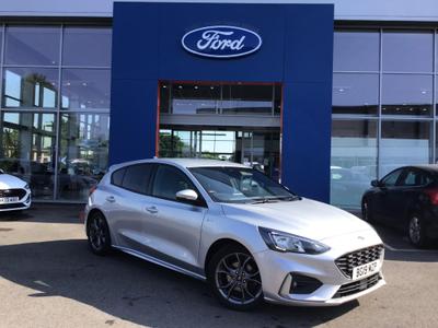 Used 2019 Ford Focus 1.0T EcoBoost ST-Line Euro 6 (s/s) 5dr at Islington Motor Group