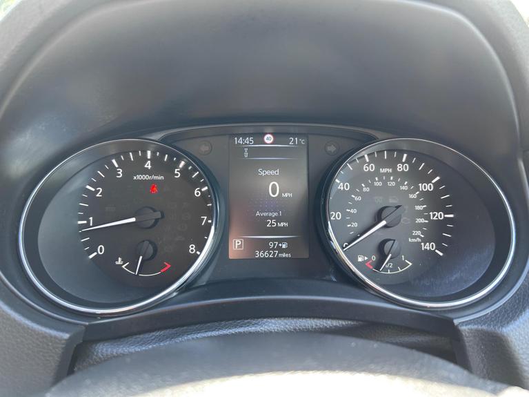 Used Nissan Qashqai CU66TMO 25