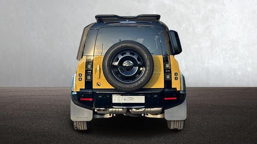 Land Rover Defender Photo at-fdadd08832024c219666b0c990e52376.jpg