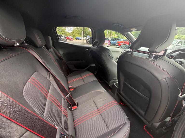 Used Renault Clio HK20WTU 12