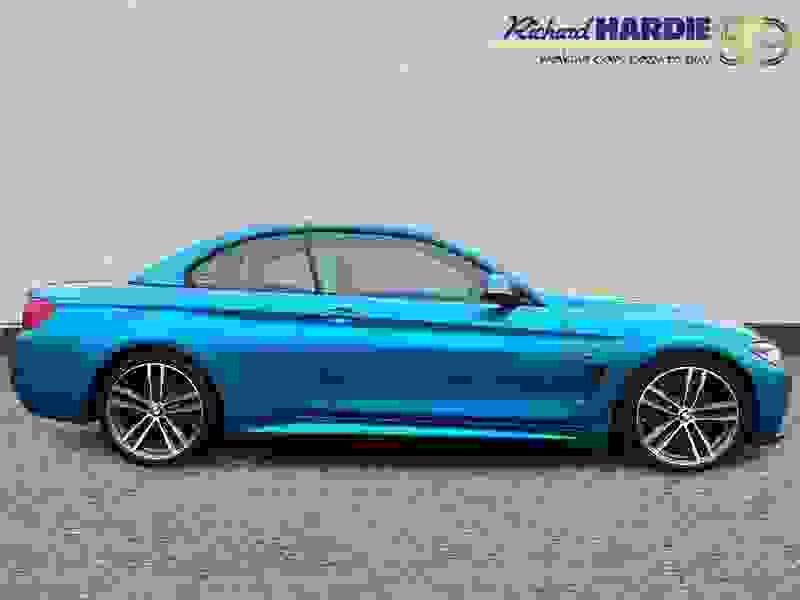 BMW 4 Series Photo at-fddea4d050aa4246a6e91199fa7eaec0.jpg