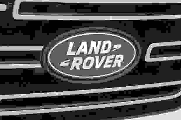 Land Rover RANGE ROVER Photo at-fde9ea063d954d3197d3261e6e8b50db.jpg