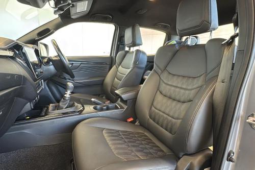 Isuzu D-MAX Photo at-fe1a0abab36f40c284754e3caeb2a1f5.jpg