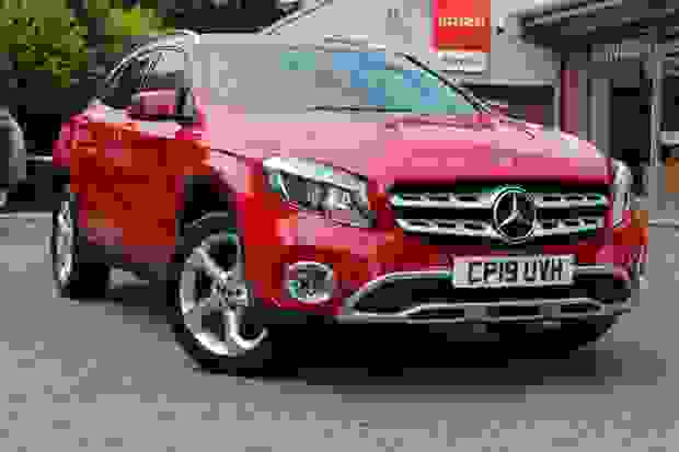 Used 2019 Mercedes-Benz GLA Class 2.1 GLA200d Sport (Executive) 7G-DCT 4MATIC Euro 6 (s/s) 5dr Red at Duckworth Motor Group