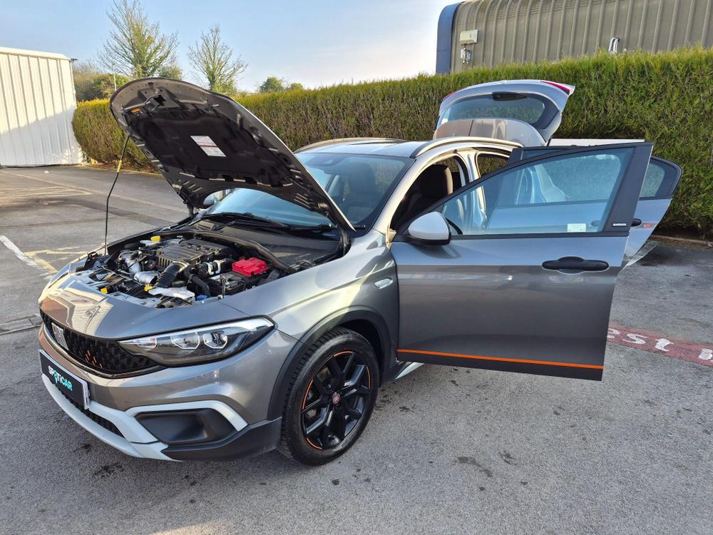 Fiat Tipo Photo at-fe35181ff3c4496aa07d3b2b9951c2de.jpg