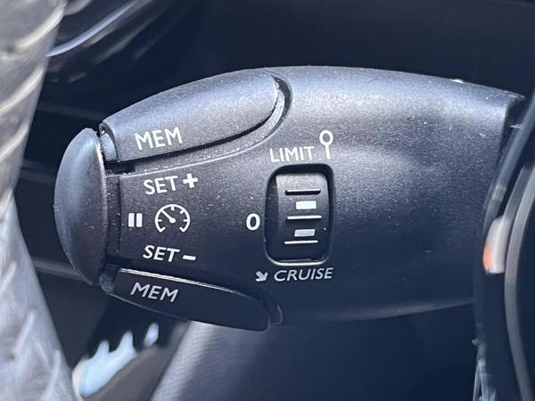 Used Peugeot 208 VN23ZWL 42