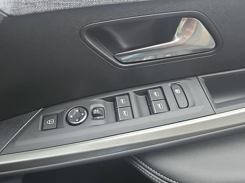 Used Peugeot 5008 202602109822220 25