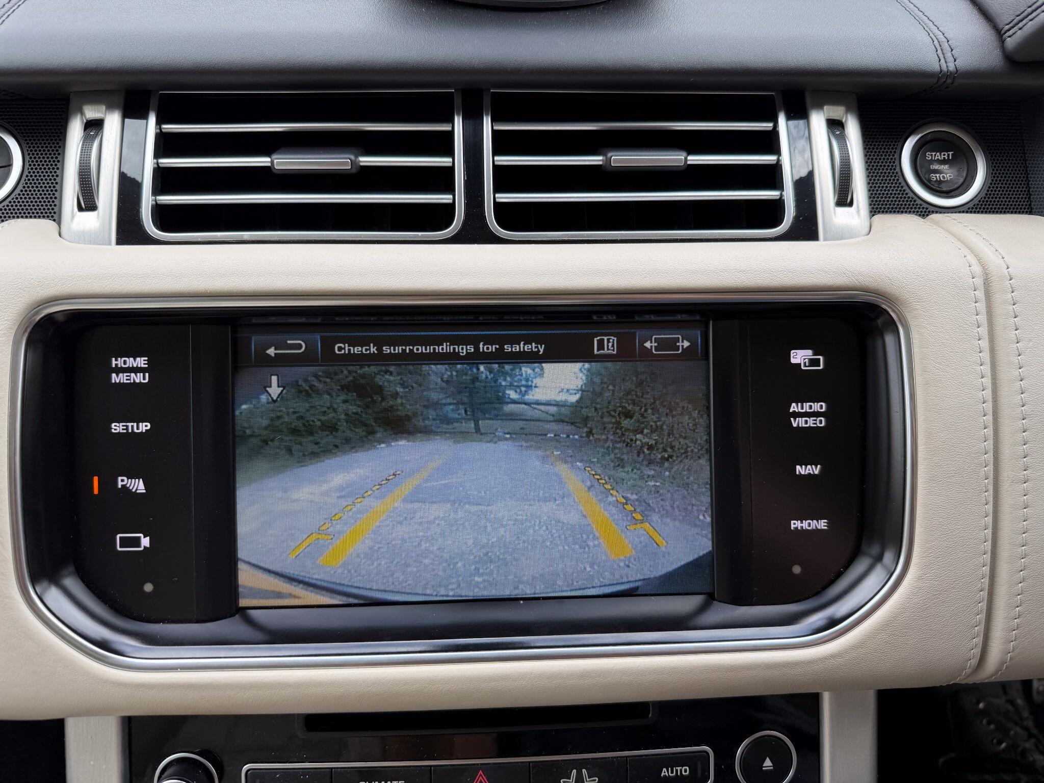 Land Rover Range Rover 4.4 SD V8 Autobiography Auto 4WD Euro 5 5dr — photo 28