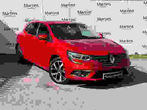 Used 2019 Renault Megane 1.3 TCe Iconic Euro 6 (s/s) 5dr Red at Martins Group