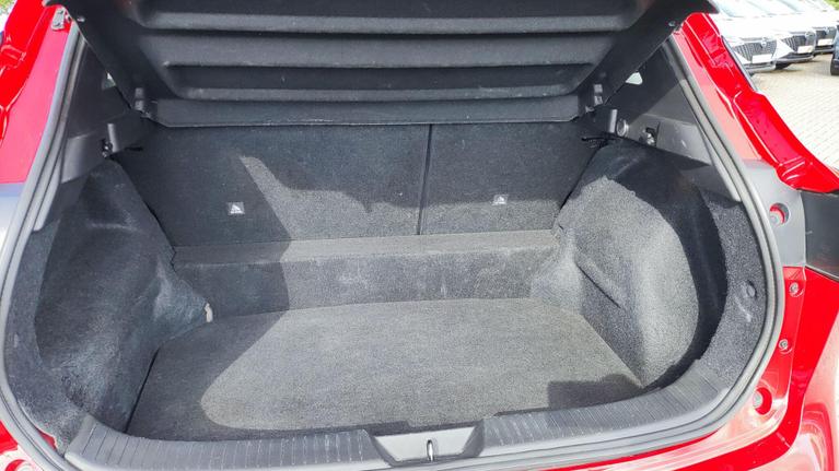 Used Nissan Qashqai YA72BCE 12