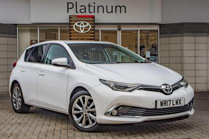 Used Toyota Auris WR17LWX 1