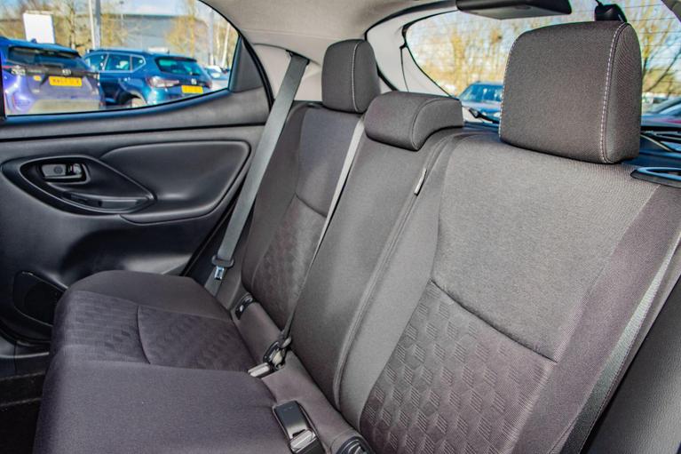 Used Toyota Yaris VK74XMR 7