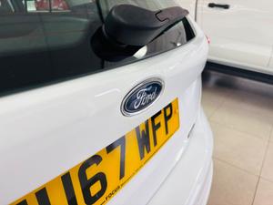 Ford Focus Photo 17