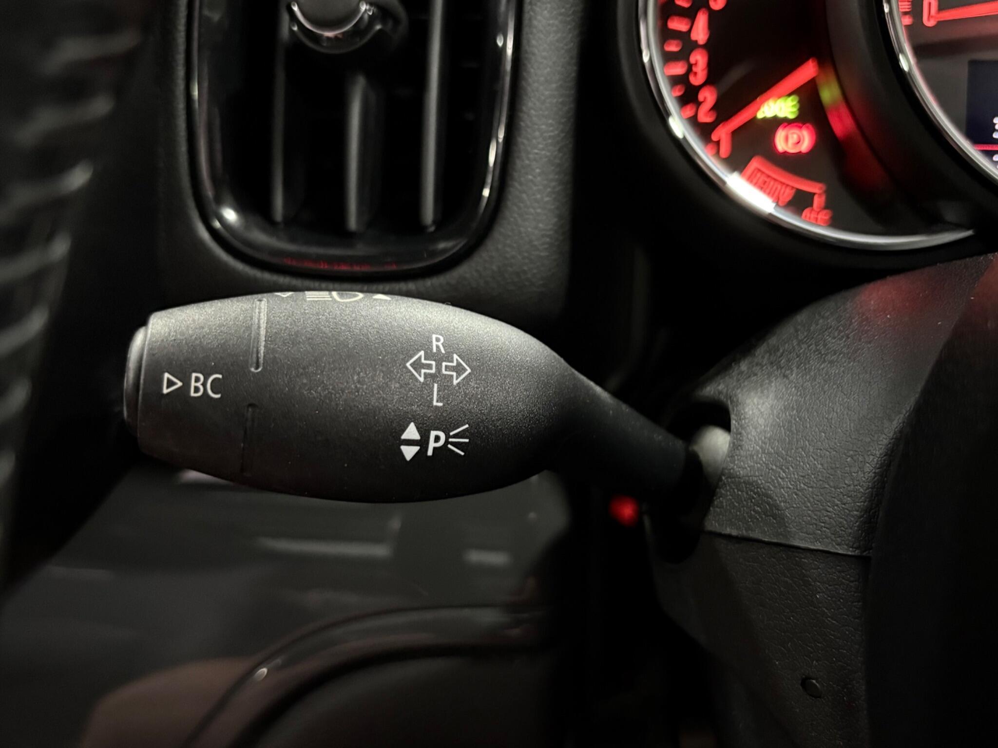 2017 Mini Countryman thumbnail 14