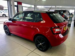 Skoda Fabia Photo 3