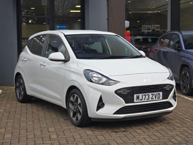 Used 2023 Hyundai i10 1.2 Advance Euro 6 (s/s) 5dr at West Riding