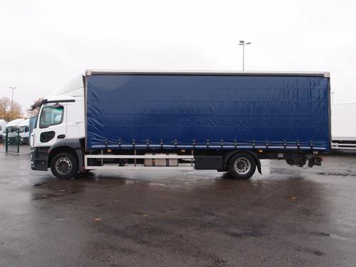 Mercedes-Benz Actros Photo at-ff5c1a0226c64e7ca5140b40294eb386.jpg