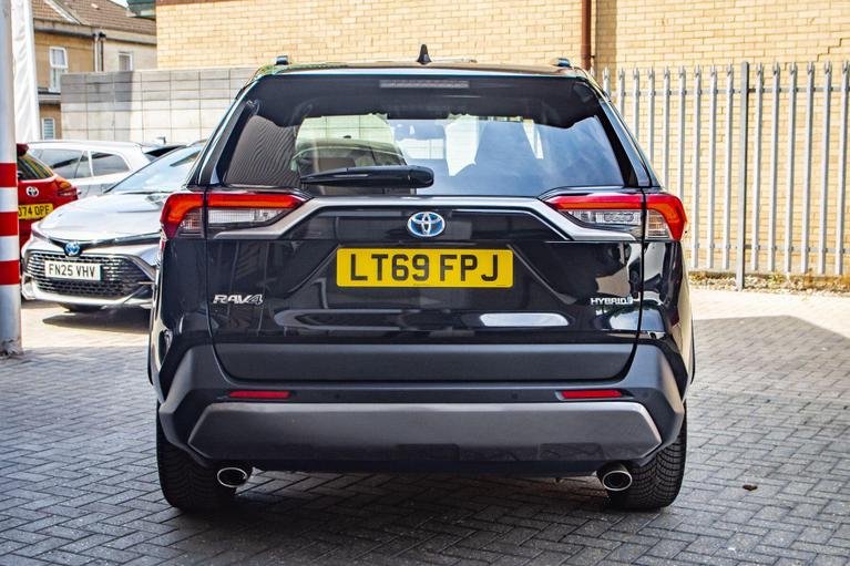 Used Toyota RAV4 LT69FPJ 6