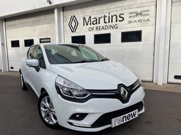 Used 2017 Renault Clio 1.5 dCi Dynamique Nav EDC Euro 6 (s/s) 5dr at Martins Group