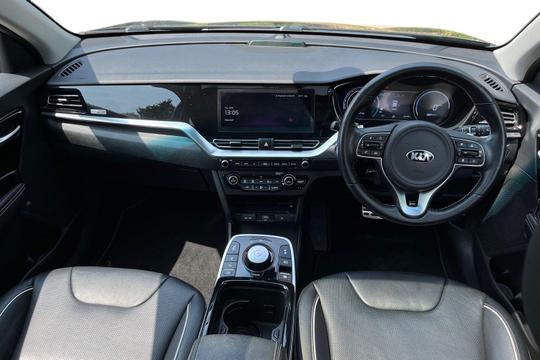Kia Niro Photo at-ff84b7c2ec774670818adf4413807a51.jpg