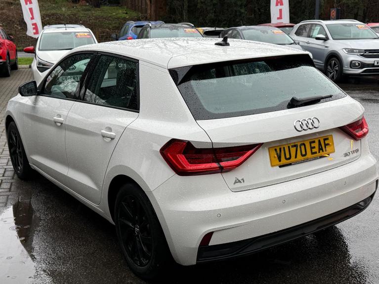 Used Audi A1 VU70EAF 4