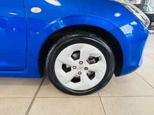 Suzuki Swift Photo 10