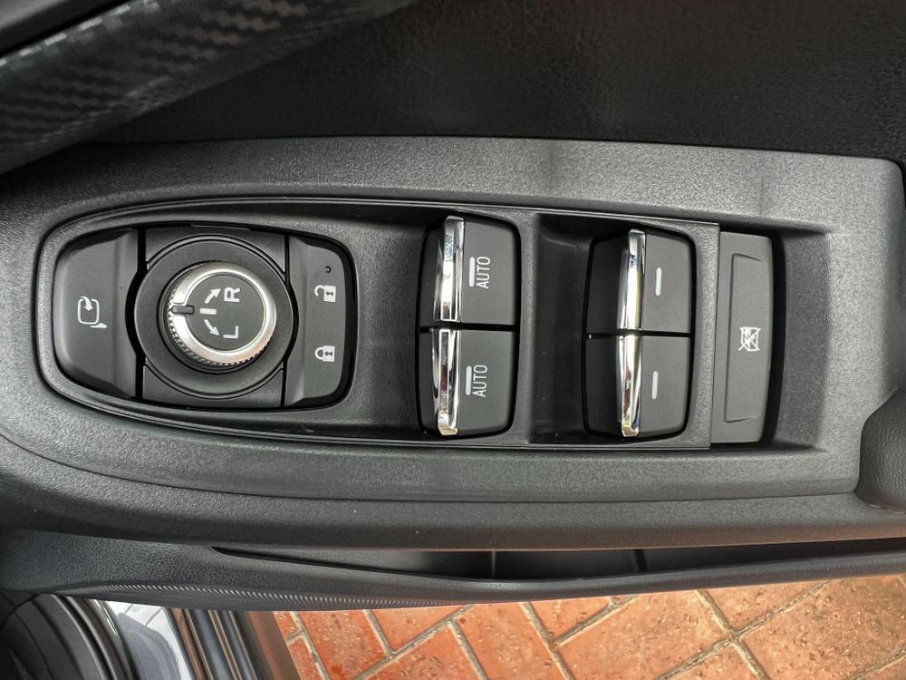 Used Subaru Crosstrek WM26DJO 34