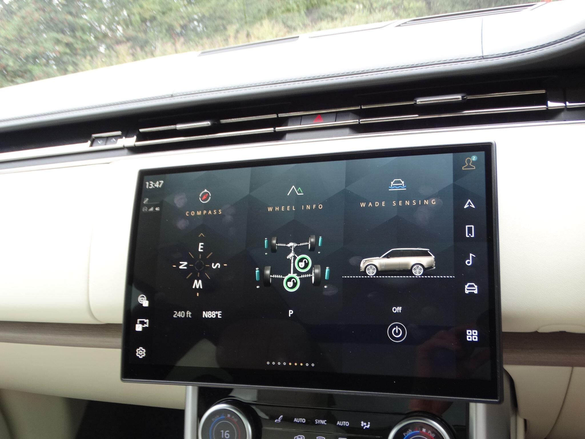 Land Rover Range Rover 3.0 D350 MHEV First Edition Auto 4WD Euro 6 (s/s) 5dr — photo 37