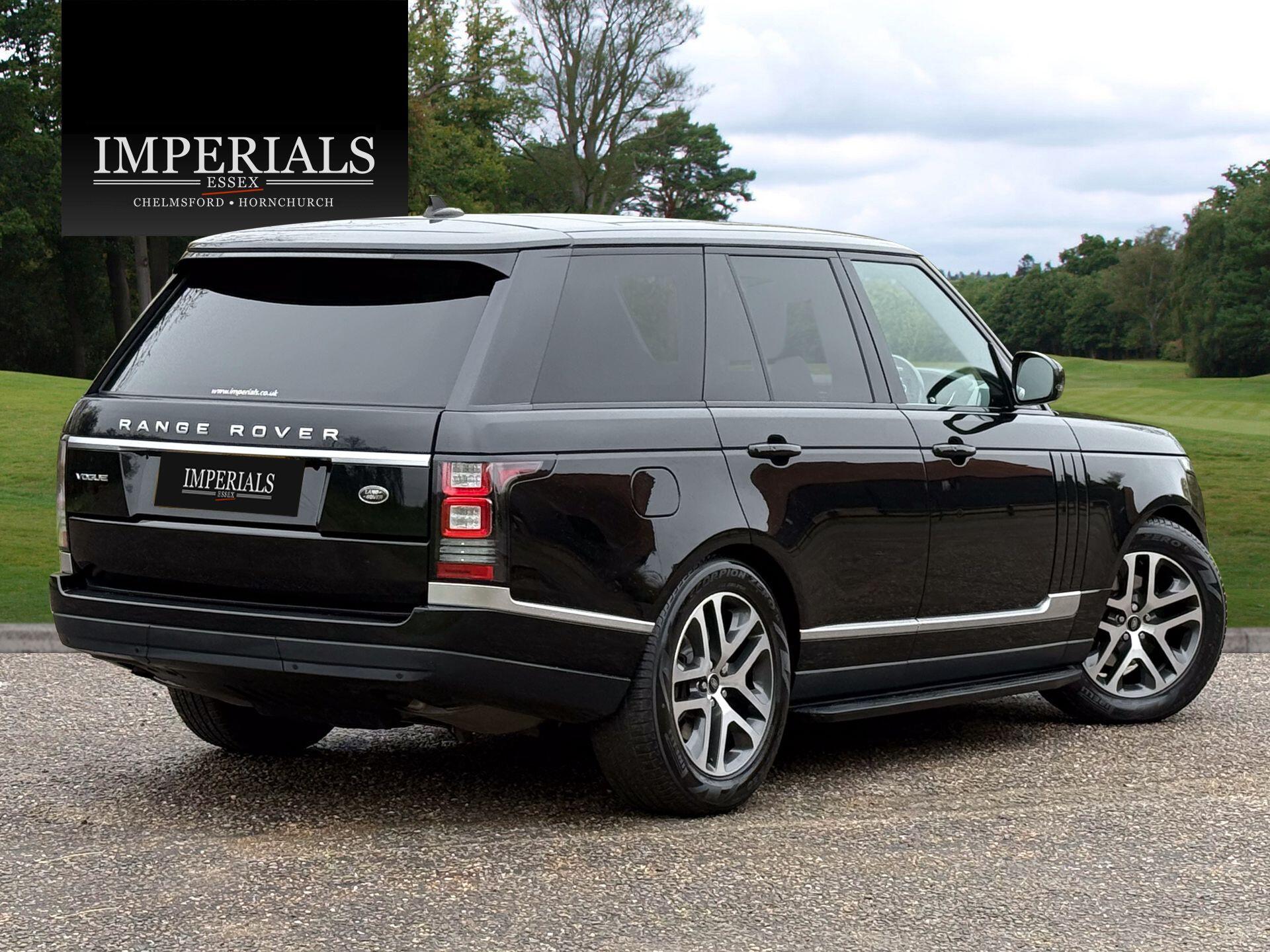 Land Rover Range Rover 3.0 TD V6 Vogue Auto 4WD Euro 6 (s/s) 5dr — photo 4