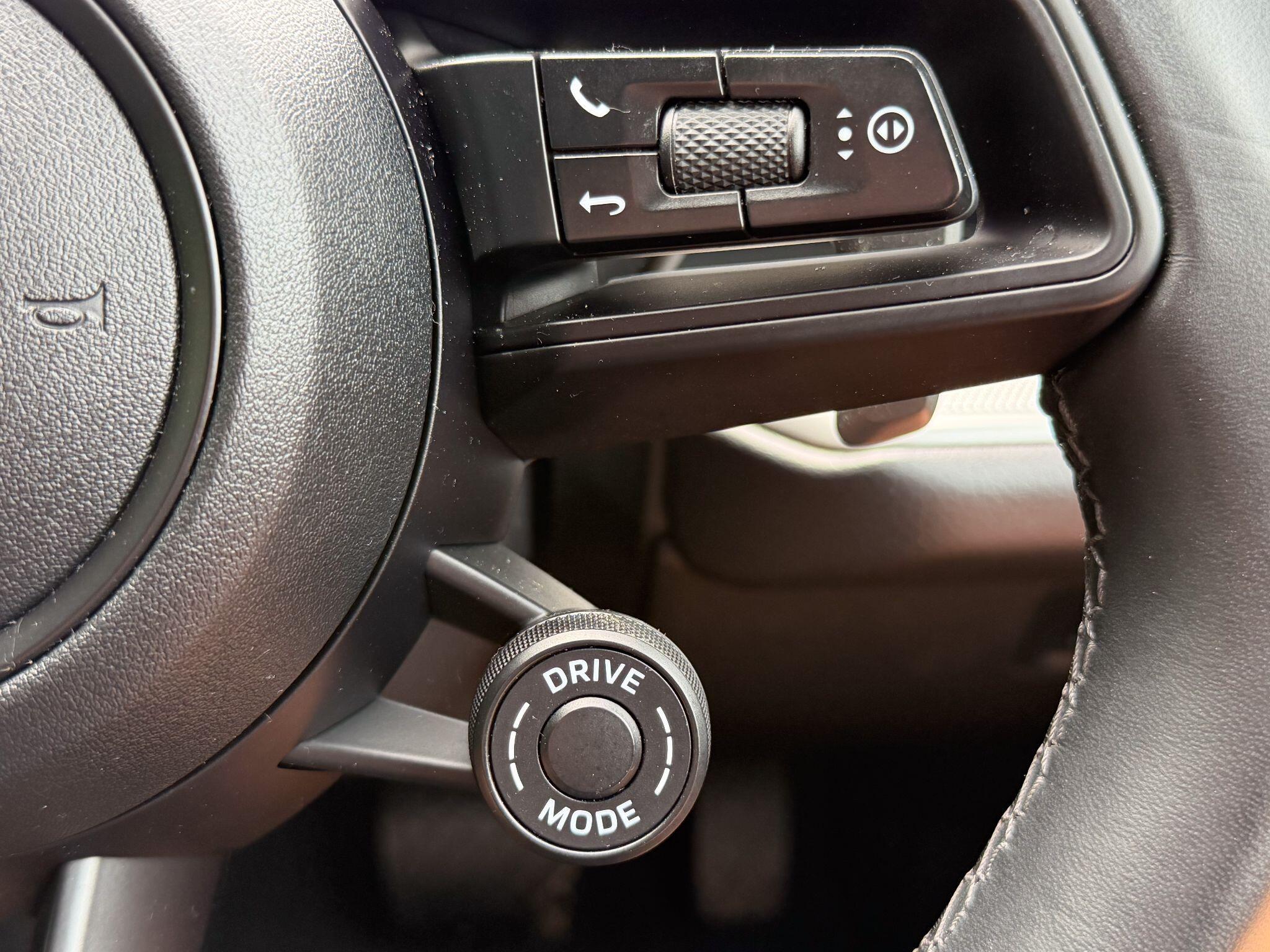 Porsche Cayenne 3.0 V6 E-Hybrid 25.9kWh TiptronicS 4WD Euro 6 (s/s) 5dr — photo 37