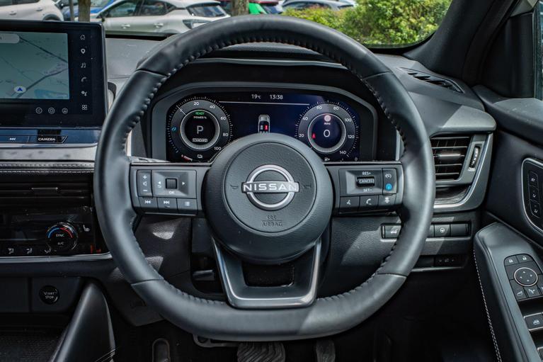 Used Nissan Qashqai OE25LXG 29