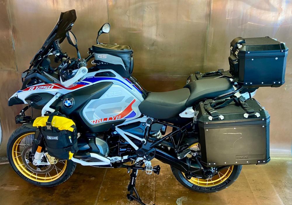 BMW R 1250 GS Adventure Photo at-fff954f8e2f74ca0b81ea57a0d6bd3e1.jpg